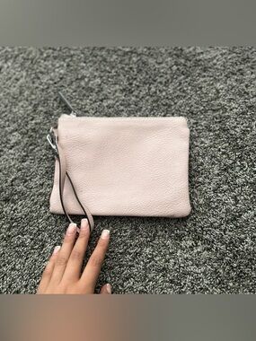 Steve Madden Soft Pink Wristlet 0429